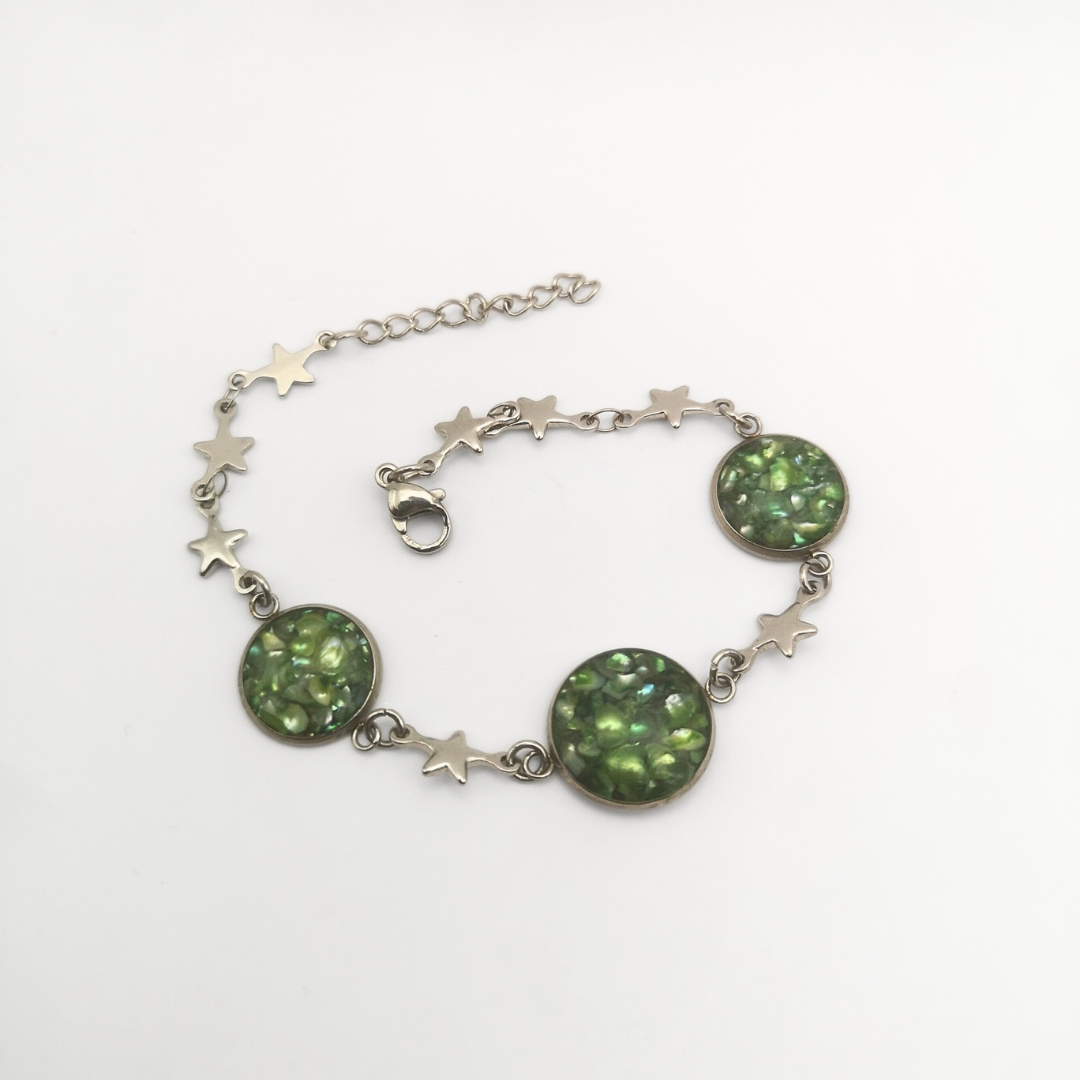 "Starglow" – Handmade Stainless Steel Bracelet with Crushed Green Pearls