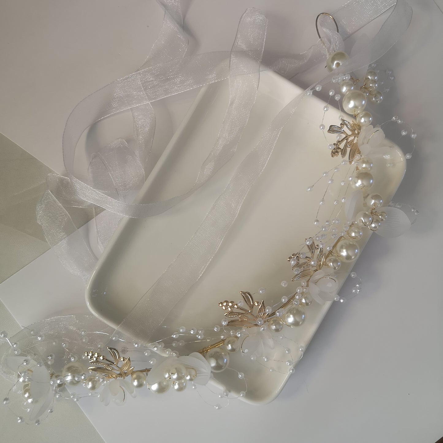 Imitation Pearl Flower Hand-woven Gold Leaf Hairband