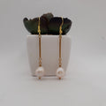 White Freshwater Pearl Dangle Earrings - Kiooinsitu