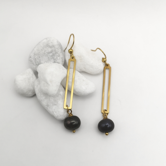 Serentha Freshwater Pearl Dangle Earrings – Gold-Plated Elegance