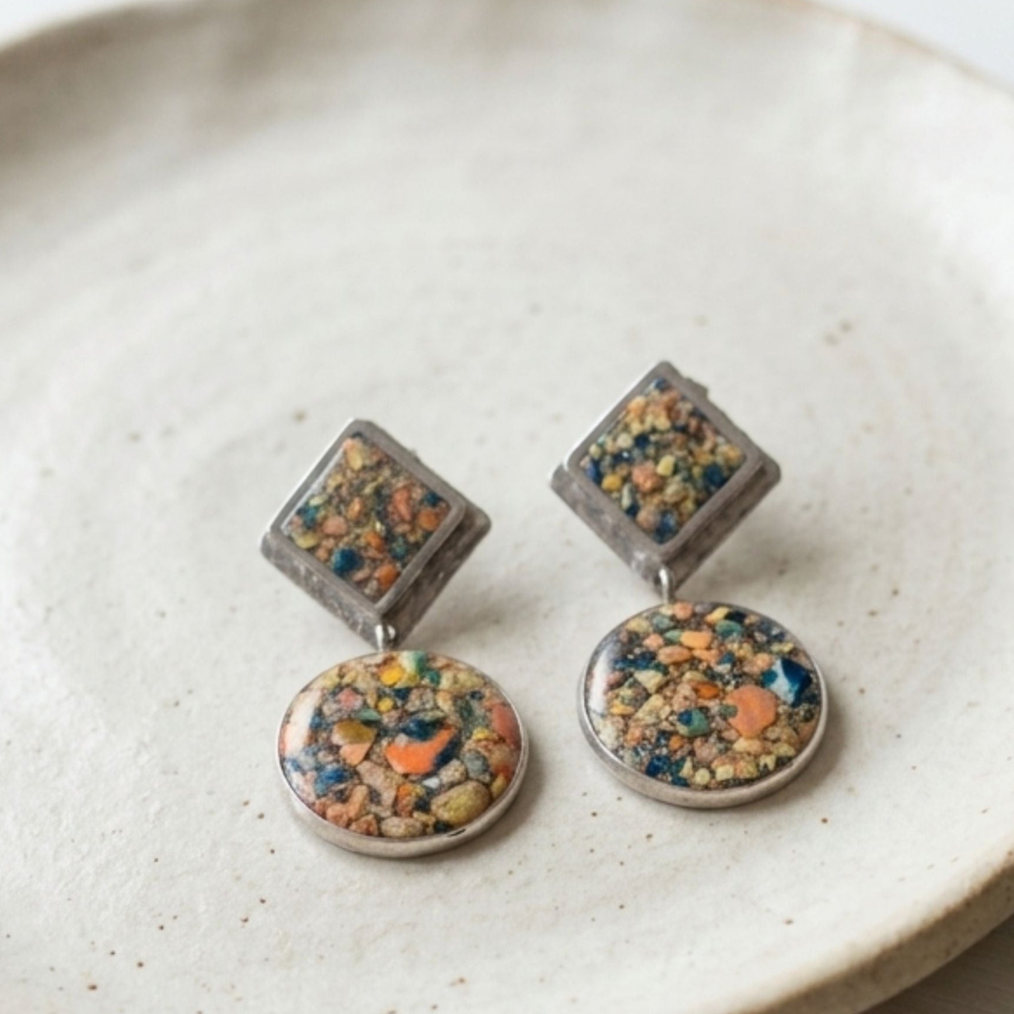 Handmade Imperial Pine Drop Earrings - Kiooinsitu