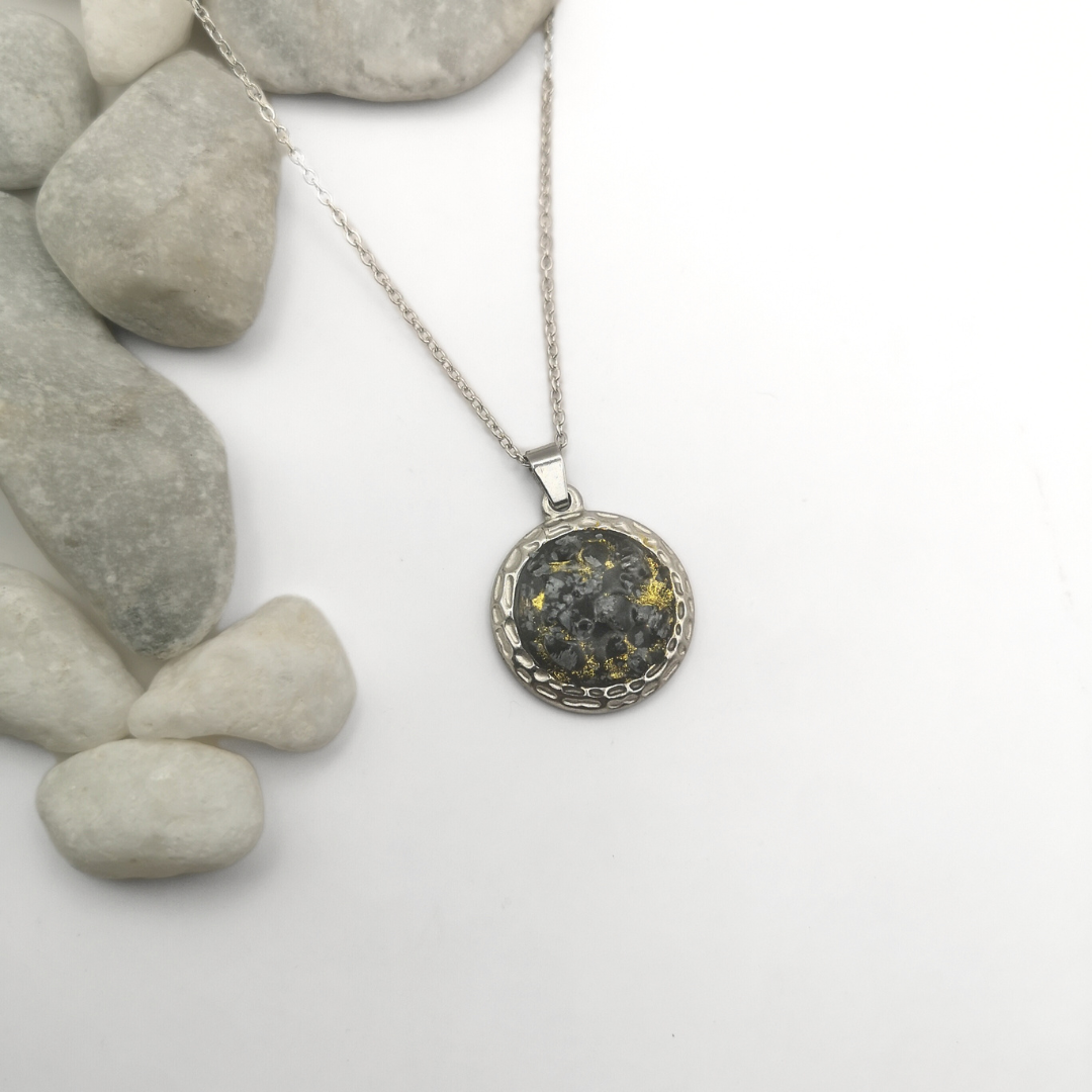 Crushed Snowflake Obsidian Stainless Steel Necklace - Kiooinsitu