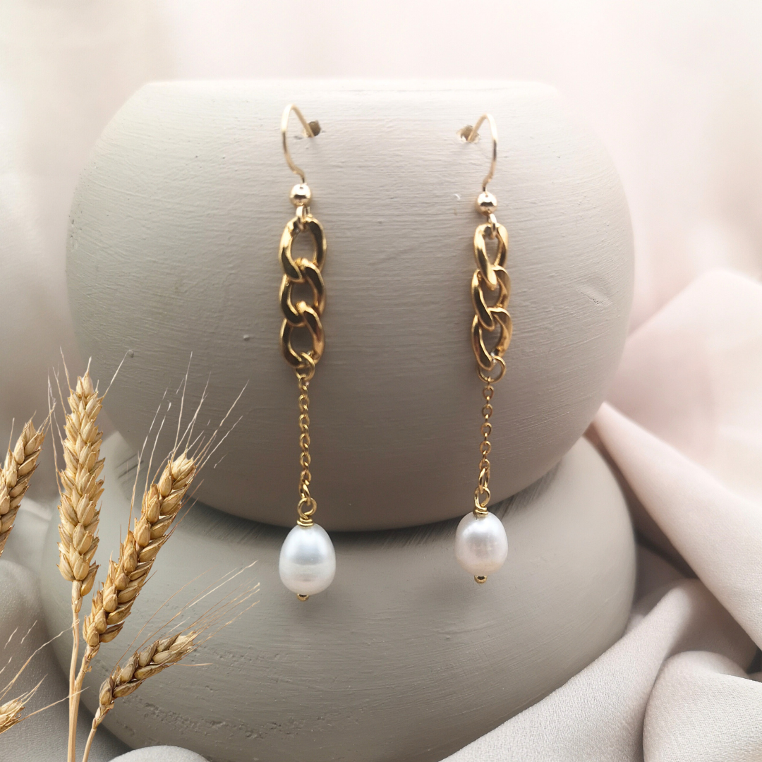 Stainless Steel Gold Plated Chain Earrings with Freshwater Pearls