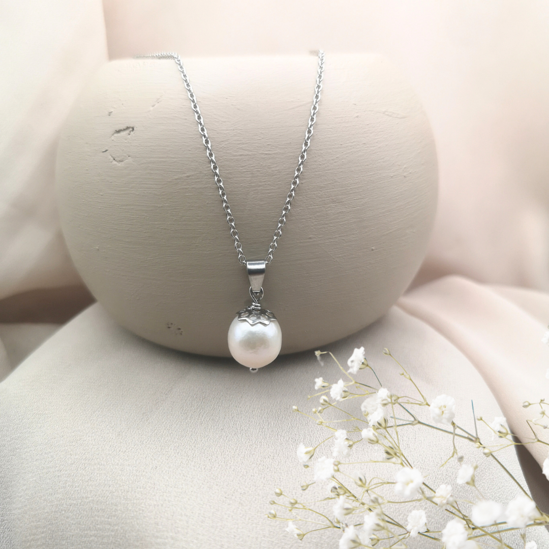 White Freshwater Pearl Pendant Stainless Steel Necklace