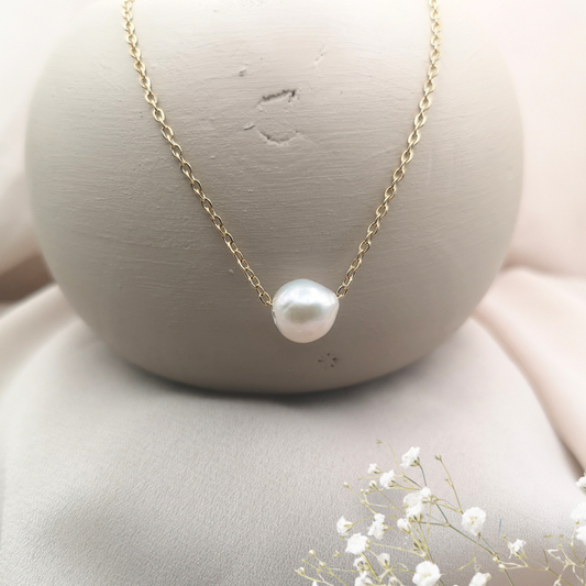 Floating White Freshwater Pearl Gold Plated Stainless Steel Necklace