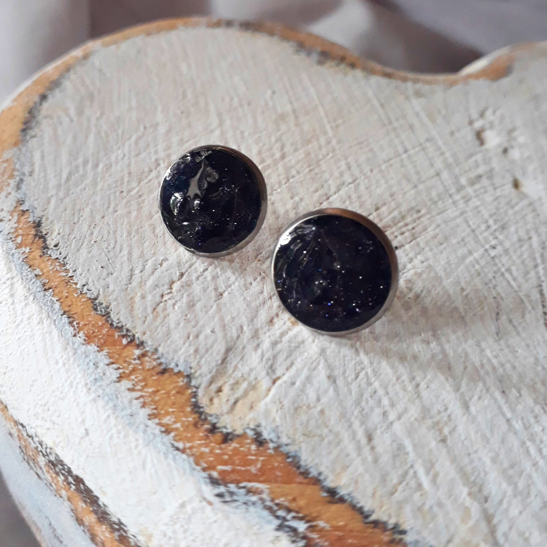 Crushed Starstone Ear Studs 12 mm - Kiooinsitu