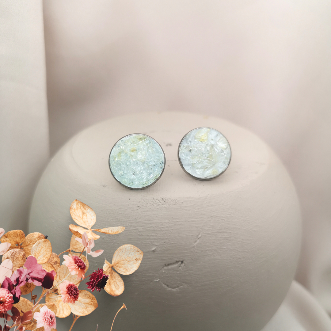 Stainless Steel Stud Earrings With Crushed Andara Crystals - Kiooinsitu