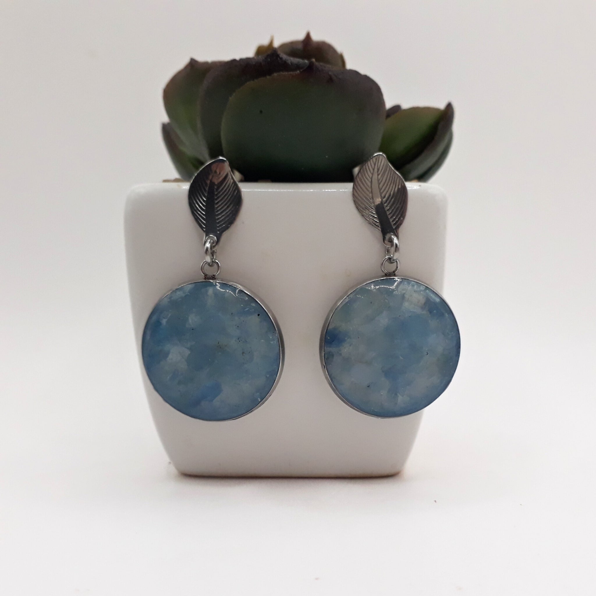 Crushed Aquamarine Drop Earrings - Kiooinsitu