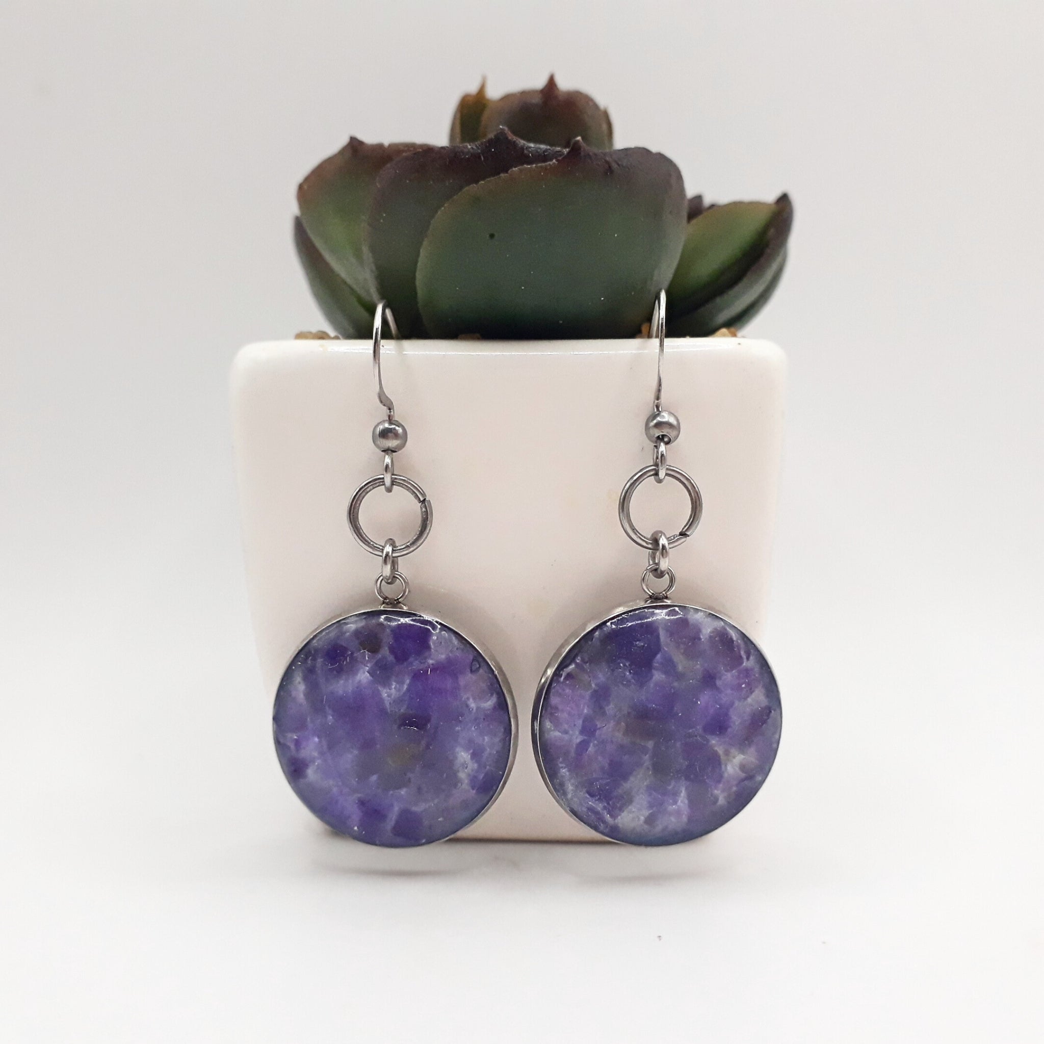 Crushed Amethyst Dangle Earrings - Kiooinsitu