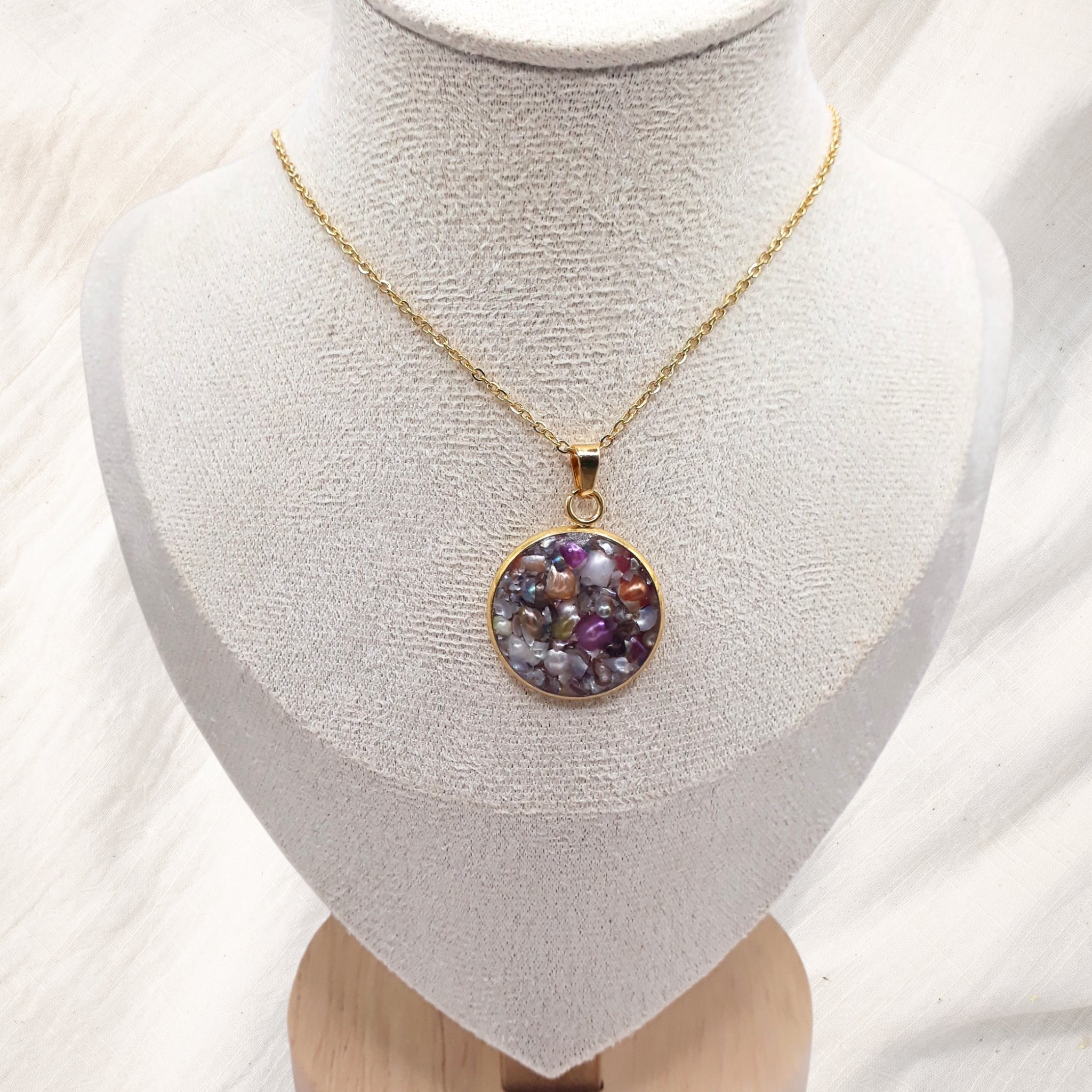 Crushed Freshwater Pearls Gold-Plated Necklace - Kiooinsitu