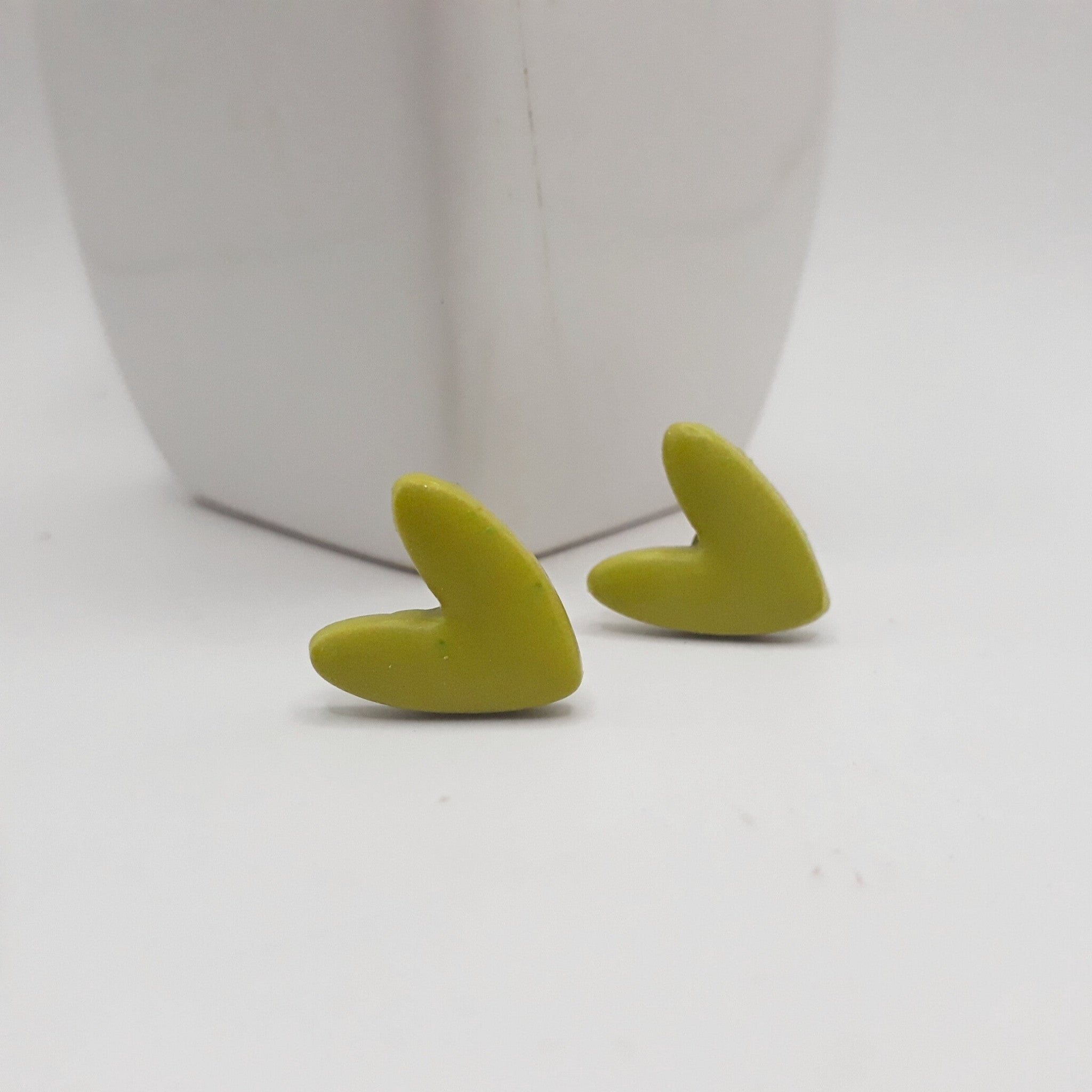 Olive Green Heart Clay Studs - Kiooinsitu
