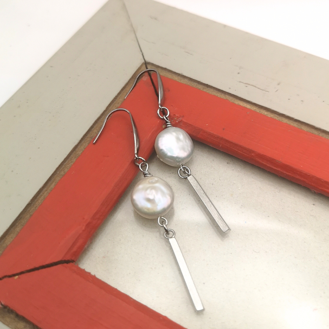 White Coin Freshwater Pearl Bar Drops - Kiooinsitu