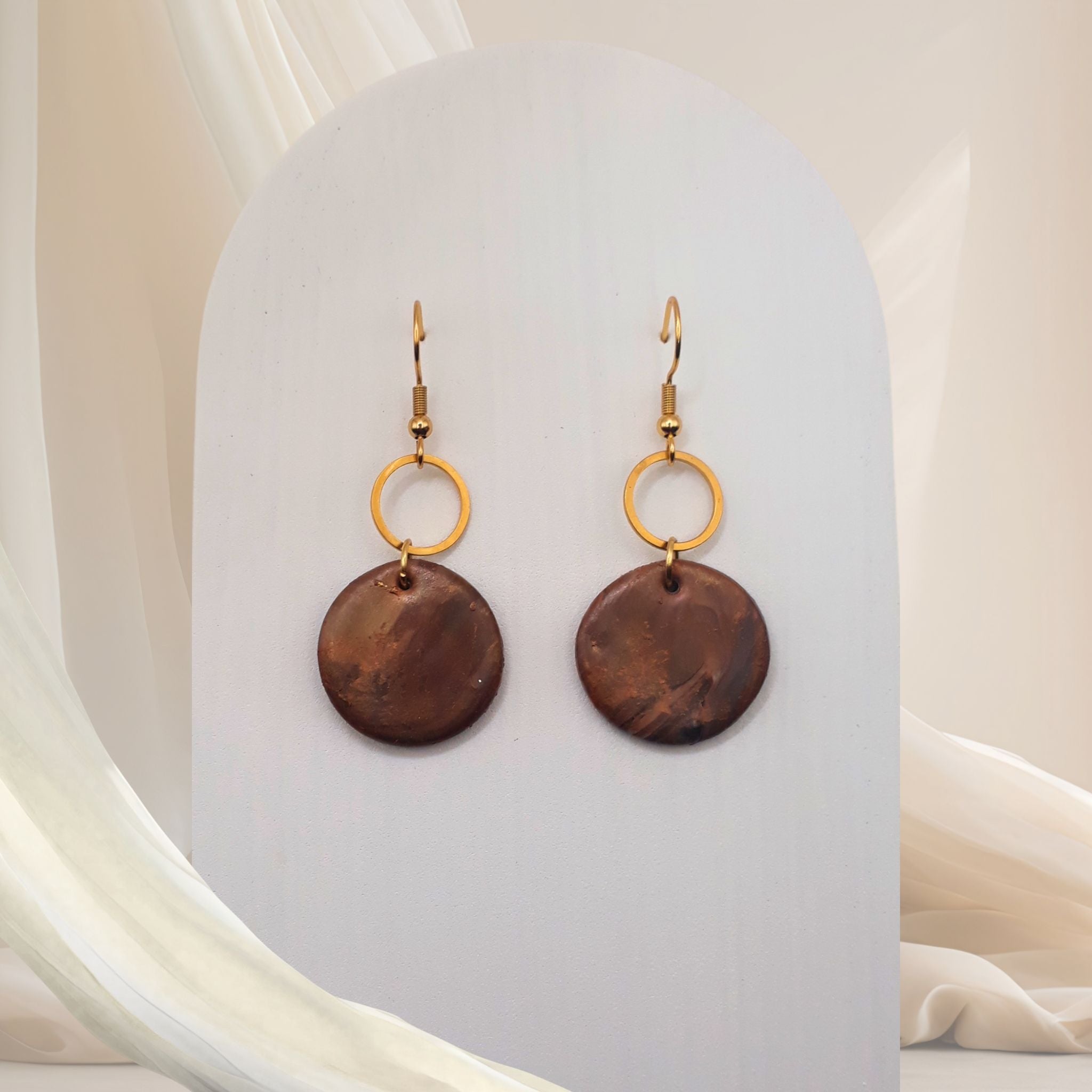 Bronze polymer clay desert dune dangle earrings with gold hooks - Kiooinsitu