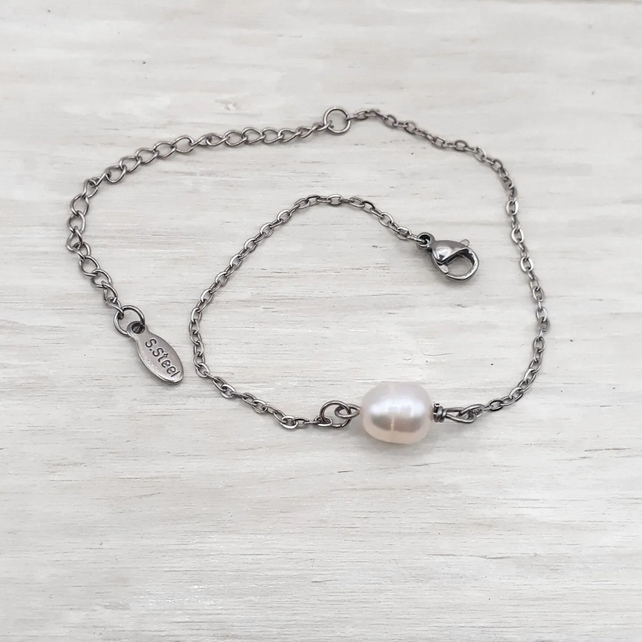 Single Freshwater Pearl Bracelet - Kiooinsitu