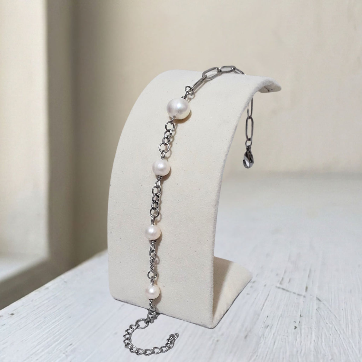 White Freshwater Pearl Paperclip Chain Bracelet - Kiooinsitu