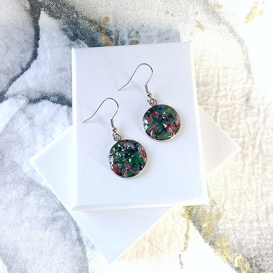 Elevate your jewelry collection with these Crushed Mixed Gemstone Earrings in Stainless Steel, a perfect blend of sophistication