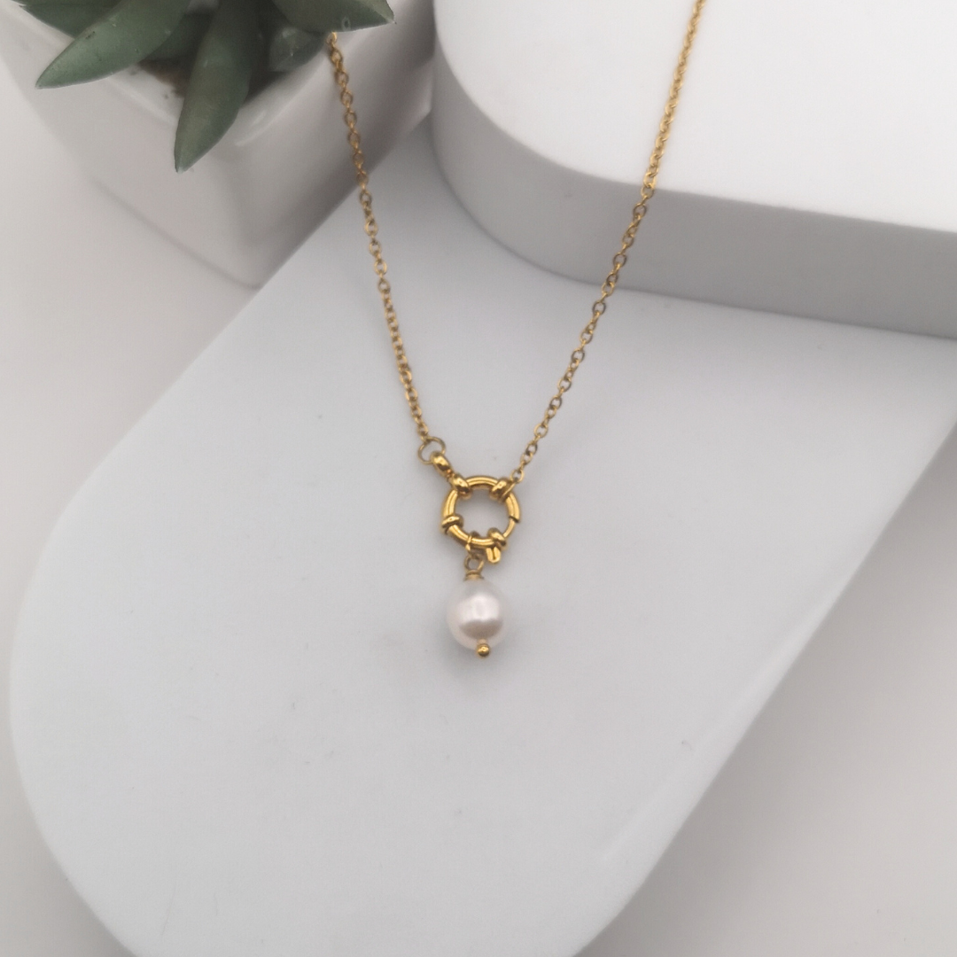 White Freshwater Pearl Gold Stainless Steel Necklace