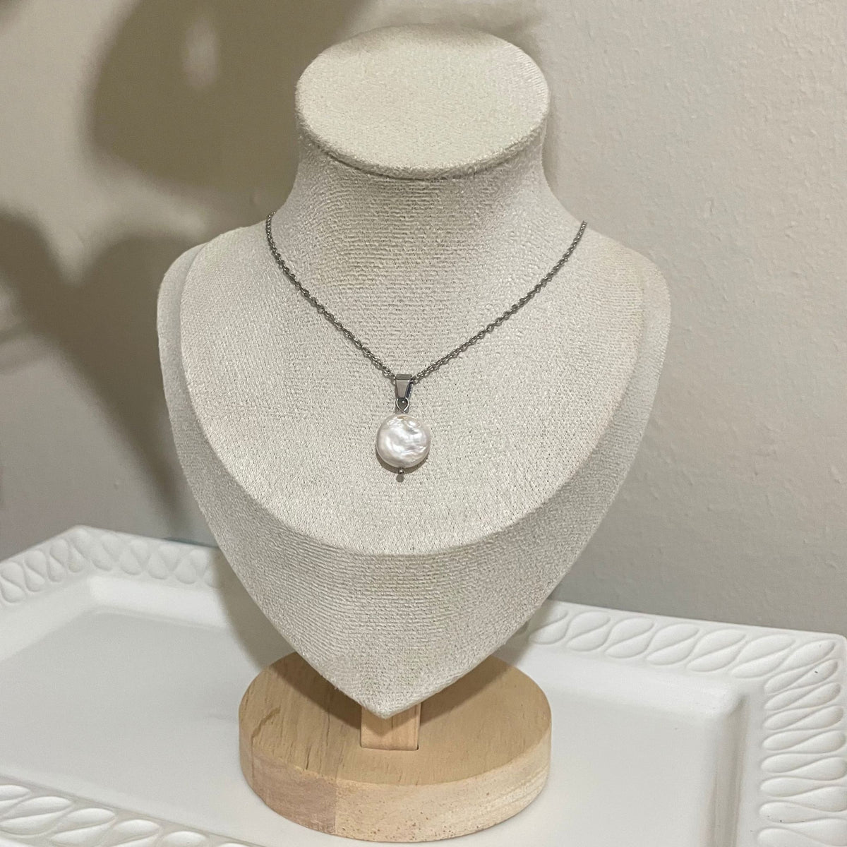 Handmade White Freshwater Coin Pearl Necklace – Stainless Steel