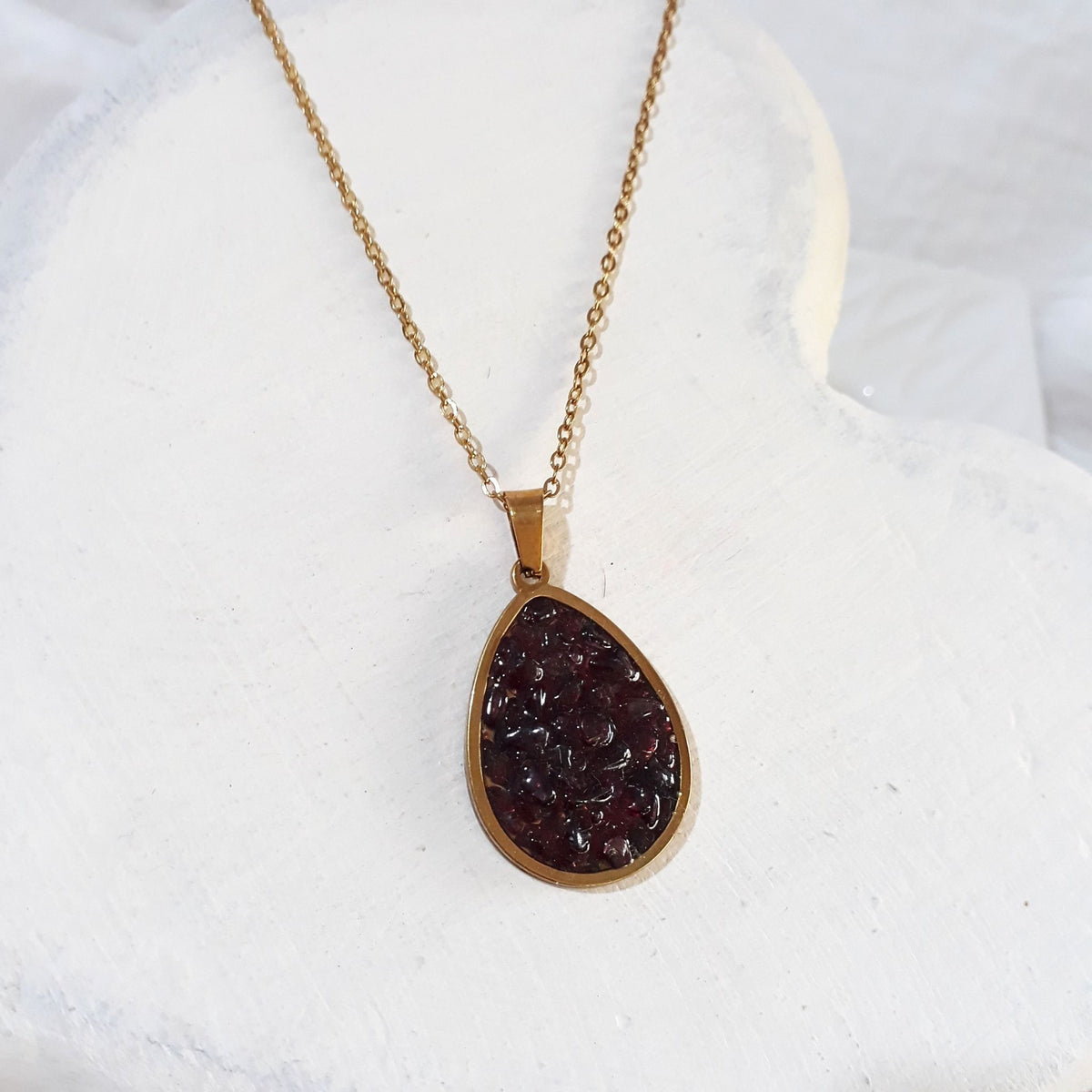 Red Garnet Teardrop Pendant Necklace Gold-Plated Stainless Steel